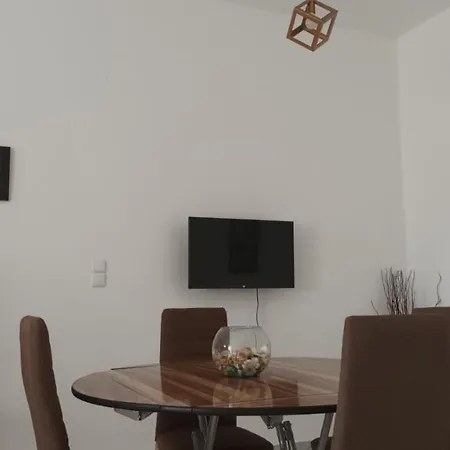 Syros Cozy Apartment