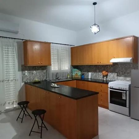 Syros Cozy 公寓 *