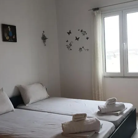 Syros Cozy 公寓